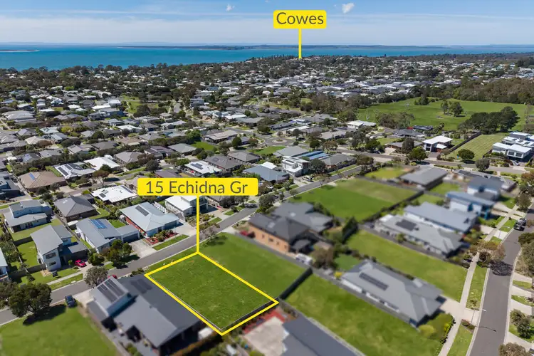 15 Echidna Grove, Cowes VIC 3922