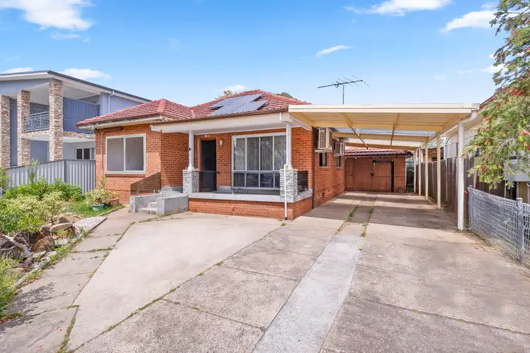 40 James Street, Fairfield East NSW 2165