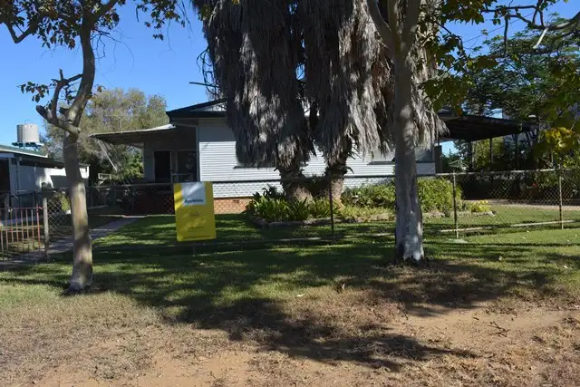 118 Thistle Street, Blackall QLD 4472