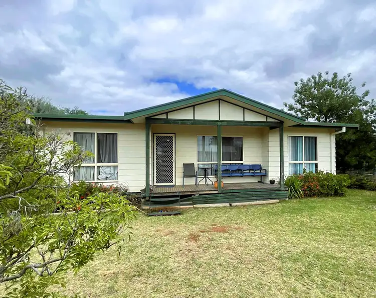 49 Heath Crescent, Griffith NSW 2680