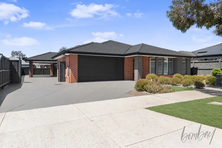 4 Glenferrie Avenue, Mickleham VIC 3064