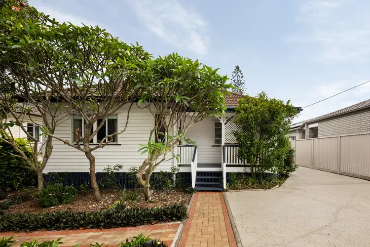 121 Wynnum North Road, Wynnum QLD 4178