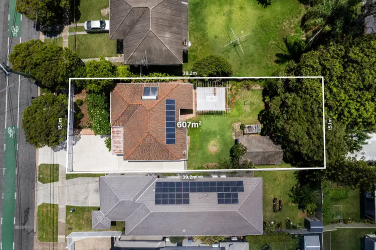 121 Wynnum North Road, Wynnum QLD 4178