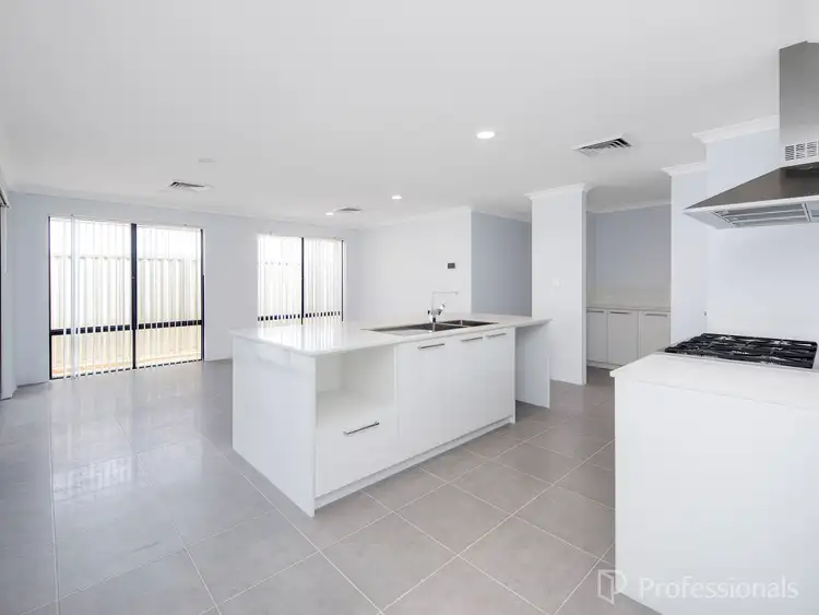 20 Hermosa Avenue, Eglinton WA 6034