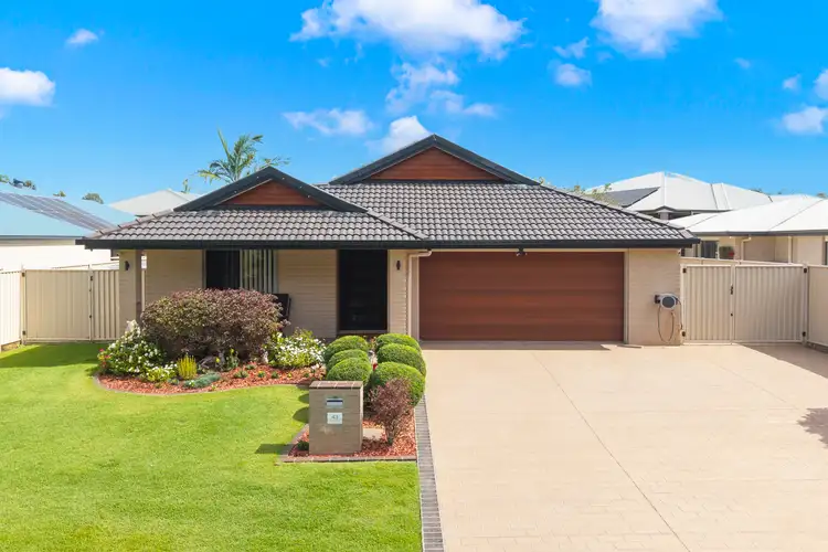 43 Burmah Boulevard, Redland Bay QLD 4165