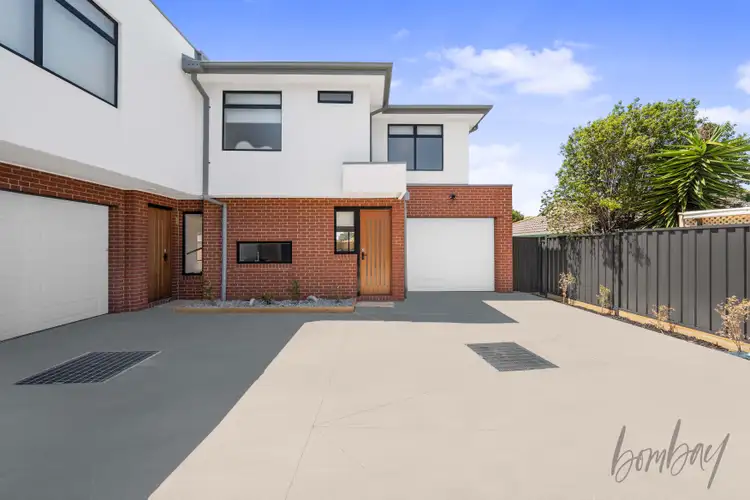 2/121 Bridgewater Road, Craigieburn VIC 3064