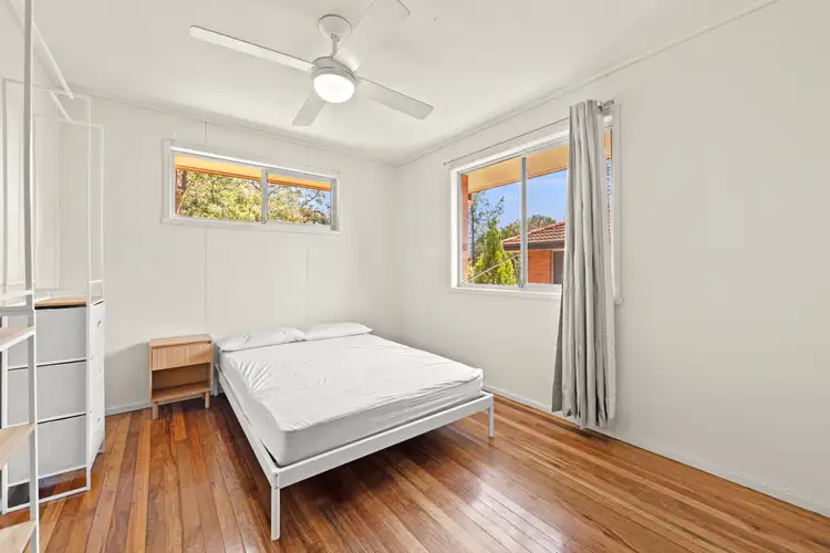 43 Aspinall Street, Leichhardt QLD 4305