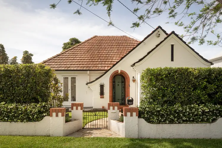 50 Sefton Road, Hendra QLD 4011