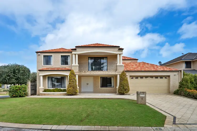 1 Hyde Court, Hillarys WA 6025