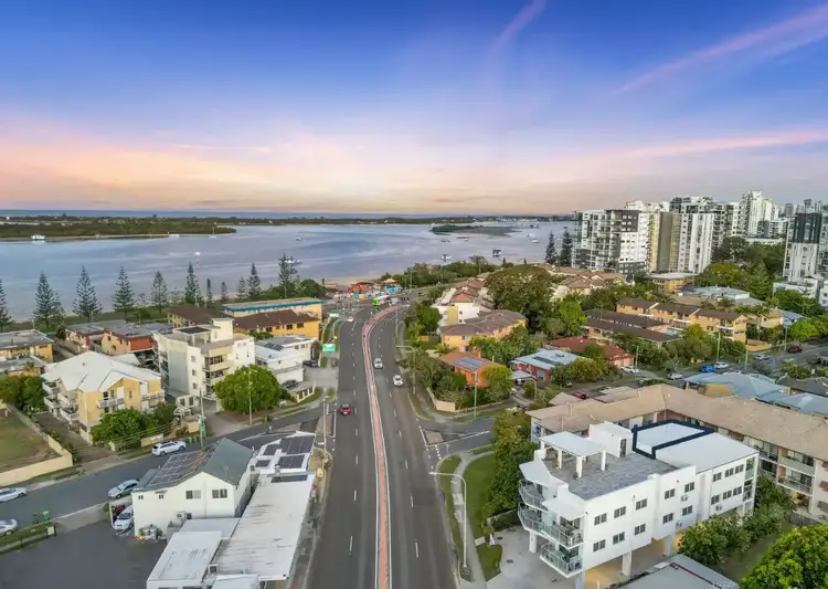 8/16 Brisbane Road, Labrador QLD 4215