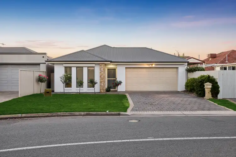 10 Arthur Street, Seaton SA 5023