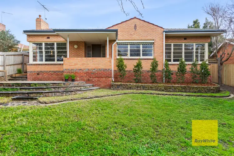 42 Barwon Heads Road, Belmont VIC 3216