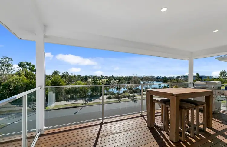 2 Mackerel Street, Mountain Creek QLD 4557