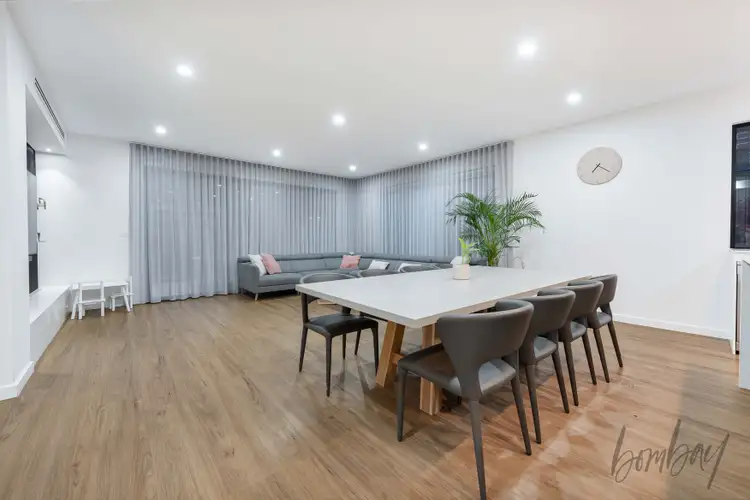 Sixth view of Homely house listing, 11 Akashi Crescent, Craigieburn VIC 3064