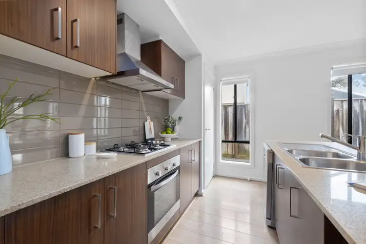 Sixth view of Homely house listing, 35 Royaloak Crescent, Cranbourne East VIC 3977