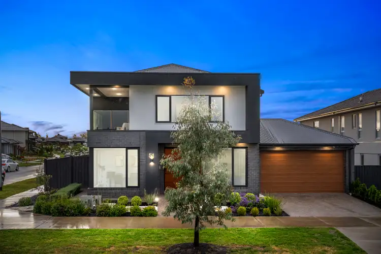 51 Rosehill Boulevard, Mickleham VIC 3064