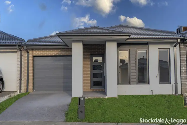 13 Ash Grove, Donnybrook VIC 3064