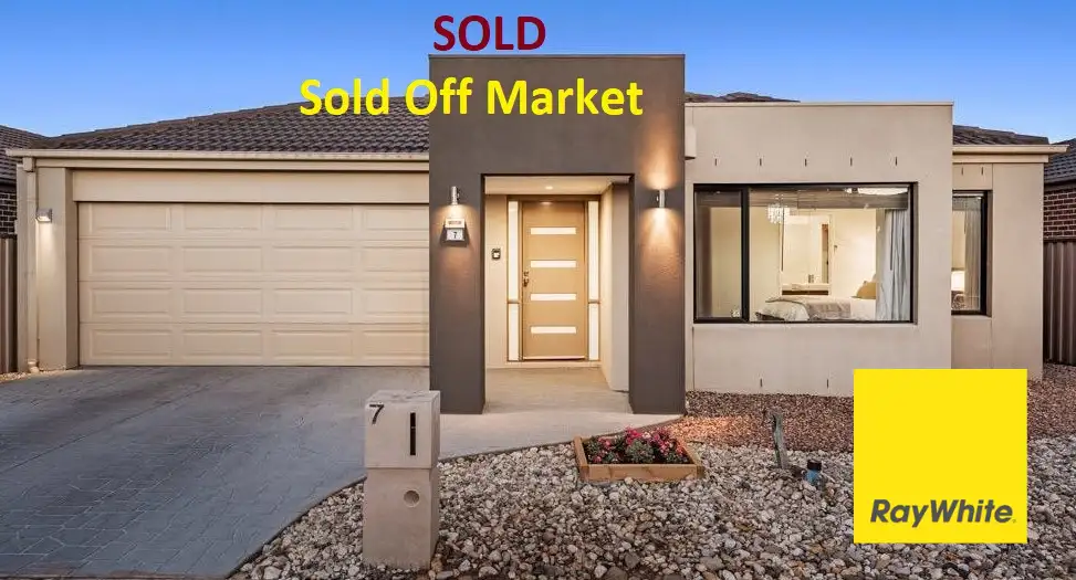 Main view of Homely house listing, 7 Peartree Grove, Burnside Heights VIC 3023