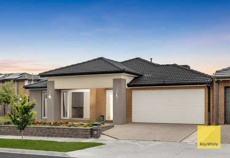 Second view of Homely house listing, 17 Weinstock Road, Truganina VIC 3029