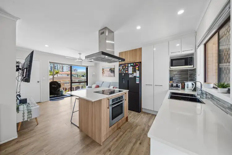 Fourth view of Homely apartment listing, 5/26 Thomas Drive, Chevron Island QLD 4217