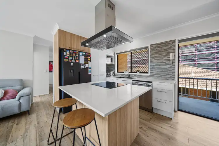 Fifth view of Homely apartment listing, 5/26 Thomas Drive, Chevron Island QLD 4217