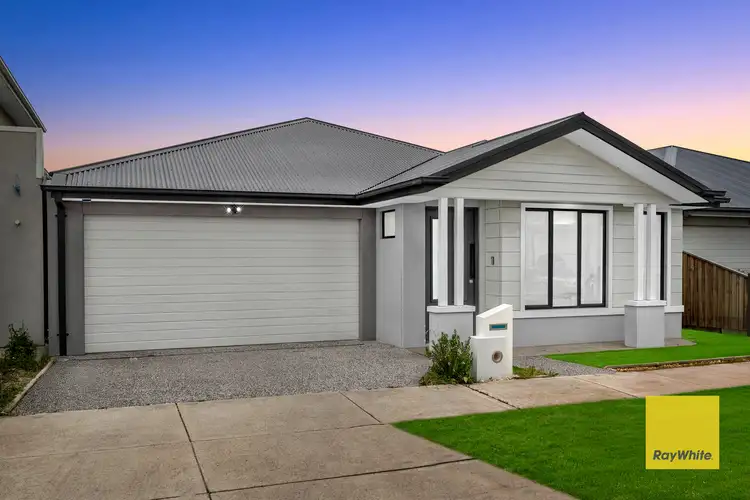 Second view of Homely house listing, 14 Kindred Way, Tarneit VIC 3029