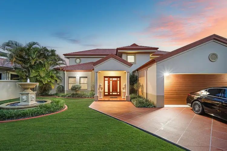 1024 Rosebank Way, Hope Island QLD 4212