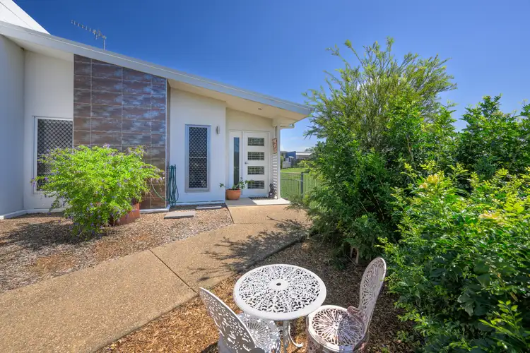 1/34 Wedgetail Road, Clinton QLD 4680