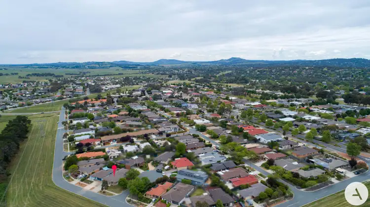 Fifth view of Homely house listing, 1 Brice Place, Macgregor ACT 2615