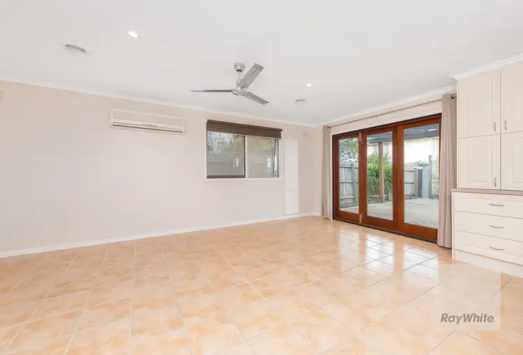 Fourth view of Homely house listing, 7 Rutherglen Way, Taylors Lakes VIC 3038