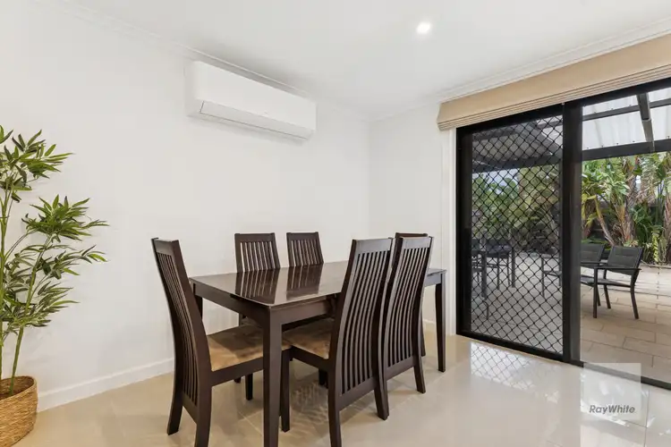 Fifth view of Homely house listing, 2 Ventnor Place, Keilor Downs VIC 3038