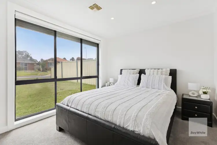 Sixth view of Homely house listing, 2 Ventnor Place, Keilor Downs VIC 3038