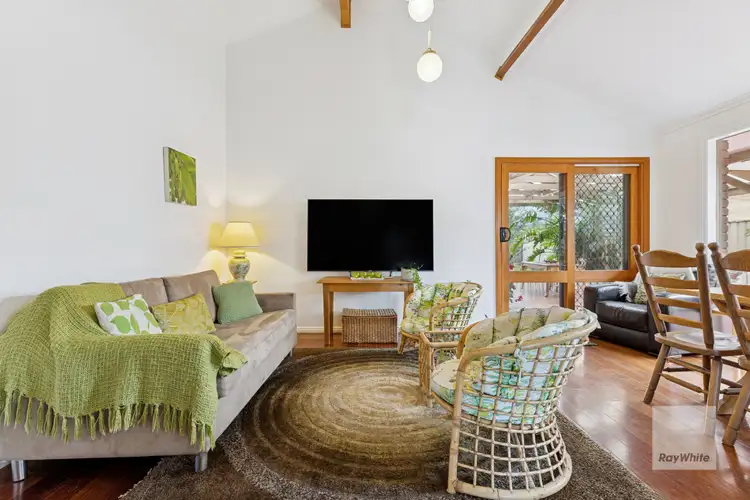 Fifth view of Homely house listing, 28 Morcambe Crescent, Keilor Downs VIC 3038