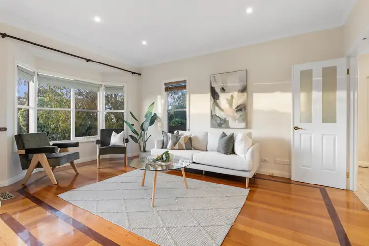 Third view of Homely house listing, 2 Ferguson Street, Macleod VIC 3085