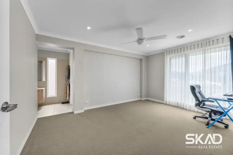 Second view of Homely house listing, 42 Nesting Vista, Craigieburn VIC 3064