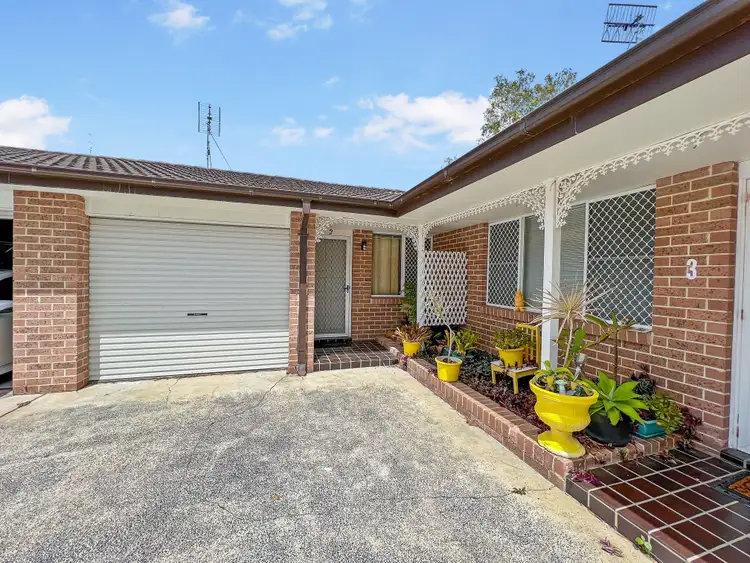 2/30 Natuna Avenue, Budgewoi NSW 2262