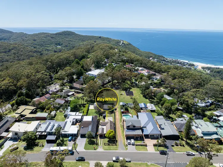 13 Stonehaven Road, Stanwell Tops NSW 2508