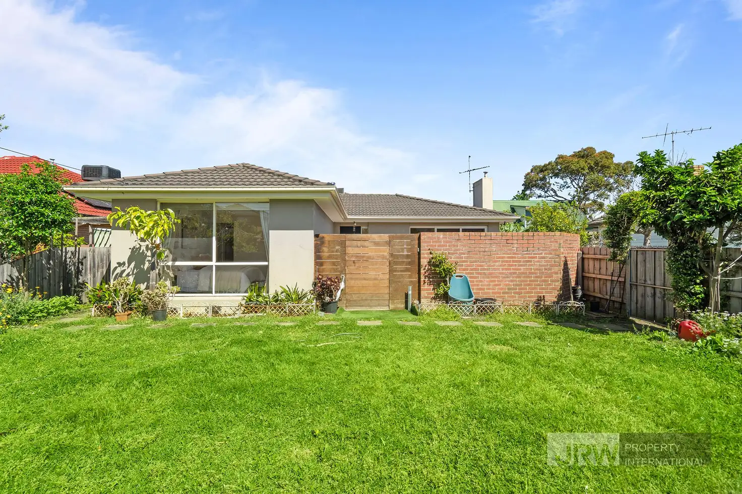 Main view of Homely house listing, 1/29 Kingsley Grove, Mount Waverley VIC 3149