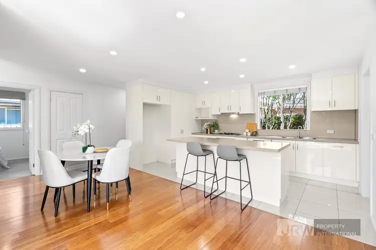 Fourth view of Homely house listing, 1/29 Kingsley Grove, Mount Waverley VIC 3149