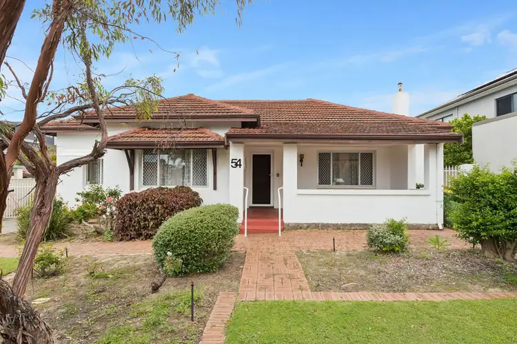 54 Edgecumbe Street, Como WA 6152