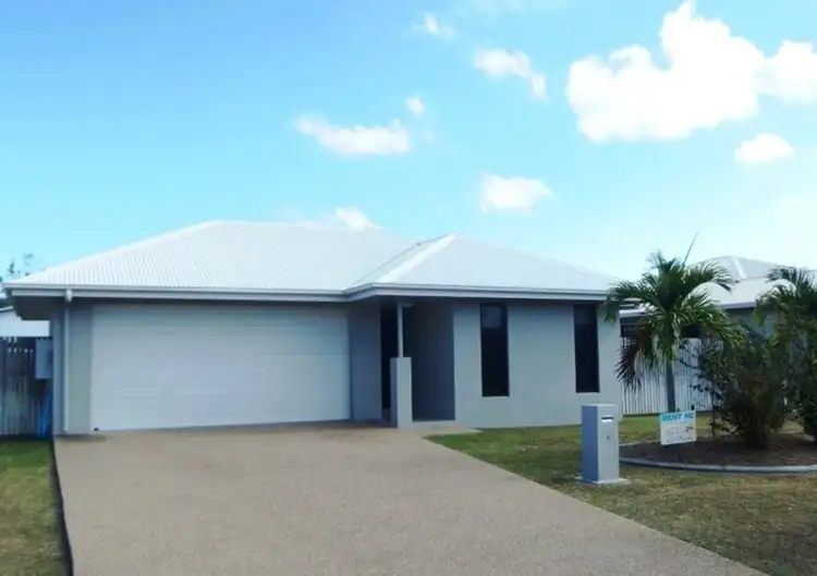 8 Black Apple Avenue, Mount Low QLD 4818