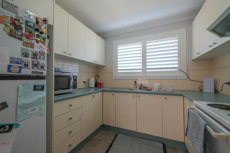 Fifth view of Homely semi-detached listing, 1&2/7 George Field Drive, Parkes NSW 2870