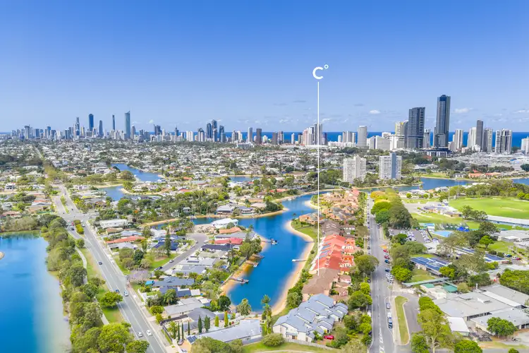 7/4 Dunlop Court, Mermaid Waters QLD 4218