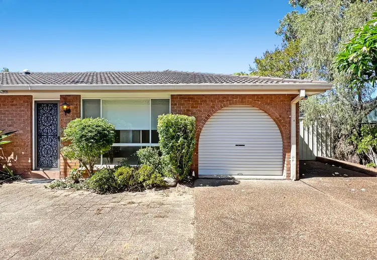 4/33-35 Crossingham Street, Canton Beach NSW 2263