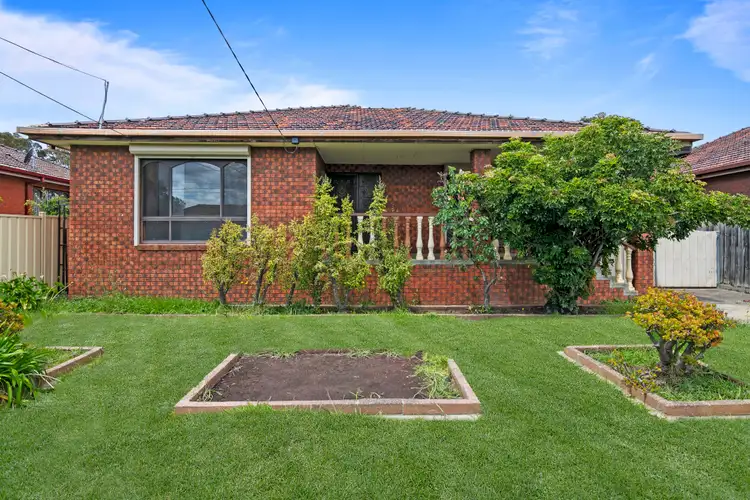 34 Maritana Crescent, Thomastown VIC 3074