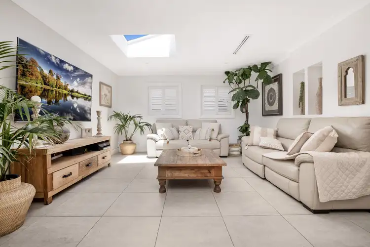 8 Hawthorne street, Ramsgate NSW 2217