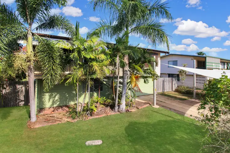 34 Davies Street, Mount Louisa QLD 4814