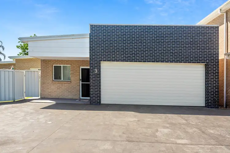 3 Moore Street, Oak Flats NSW 2529