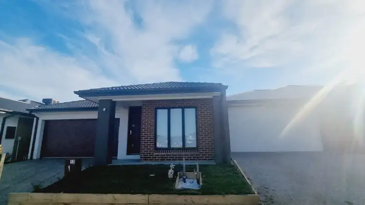 13 POLLEN ROAD, Tarneit VIC 3029