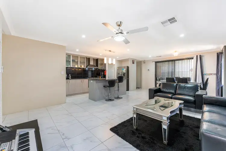 3 Variegate Road, Baldivis WA 6171